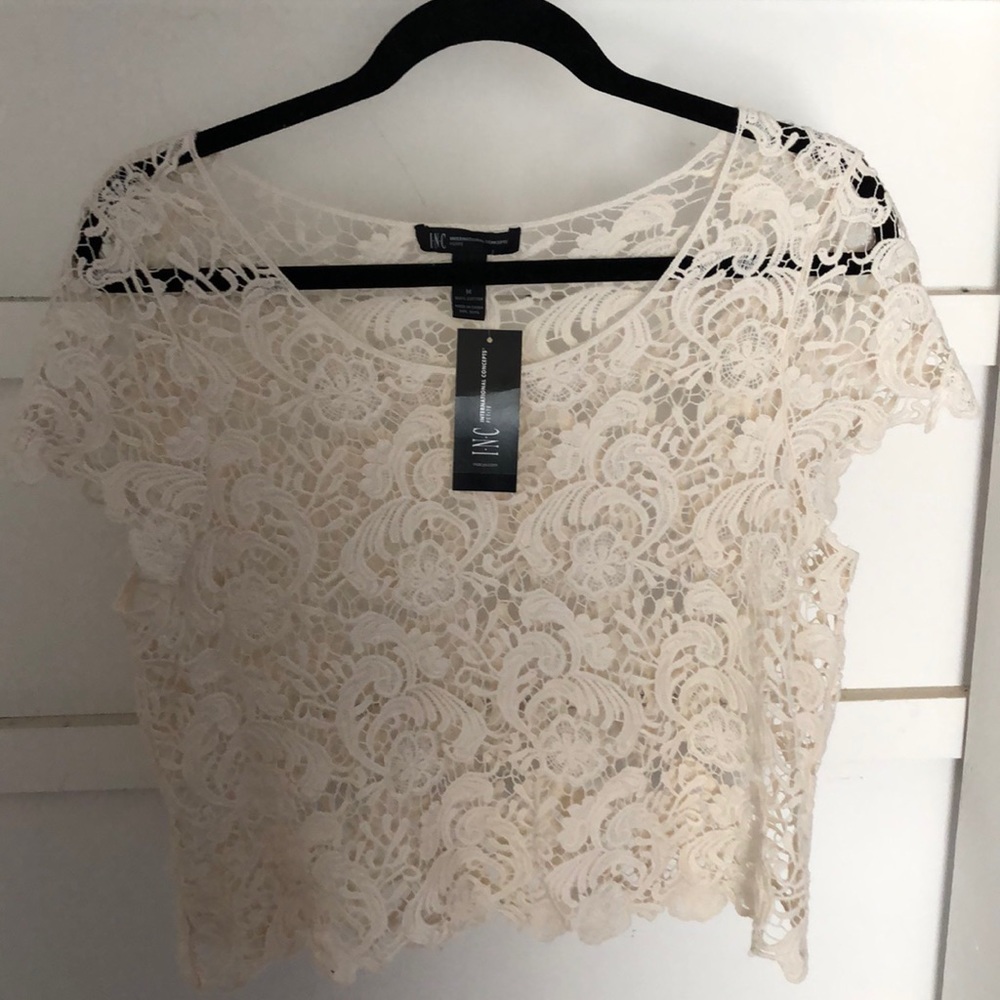 NWT. INC Medium Petite Doily Flower Pattern Shirt - Picture 3 of 5